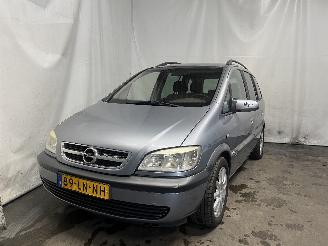 skadebil auto Opel Zafira Zafira (F75) MPV 1.6 16V (Z16XE(Euro 4)) [74kW]  (04-1999/06-2005) 2003/3