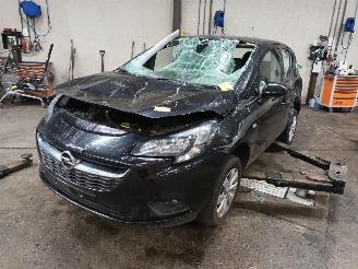 Vrakbiler auto Opel Corsa Corsa E Hatchback 1.2 16V (B12XEL(Euro 6)) [51kW]  (09-2014/...) 2015/11