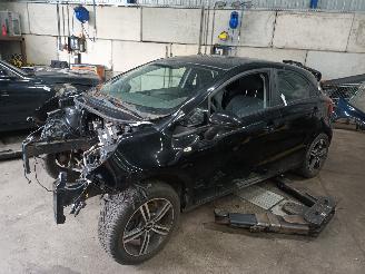 Vrakbiler auto Kia Rio Rio III (UB) Hatchback 1.2 CVVT 16V (G4LA5) [63kW]  (09-2011/12-2017) 2015/1