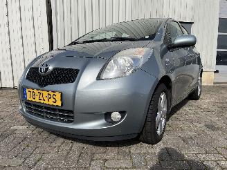 Avarii autoturisme Toyota Yaris Yaris II (P9) Hatchback 1.3 16V VVT-i (2SZFE) [64kW]  (08-2005/11-2010=
) 2008/3