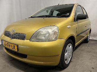 uszkodzony samochody osobowe Toyota Yaris Yaris (P1) Hatchback 1.3 16V VVT-i (2SZFE) [63kW]  (08-1999/11-2005) 2000/6