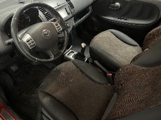 Nissan Note Note (E11) MPV 1.4 16V (CR14DE) [65kW]  (01-2006/08-2013) picture 12