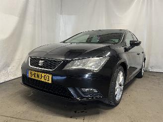 Schadeauto Seat Leon Leon (5FB) Hatchback 5-drs 1.2 TSI Ecomotive 16V (CJZA) [77kW]  (01-20=
13/03-2014) 2013/6