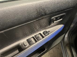 Mazda 2 2 (NB/NC/ND/NE) Hatchback 1.4 16V (FXJA) [58kW]  (04-2003/06-2007) picture 19