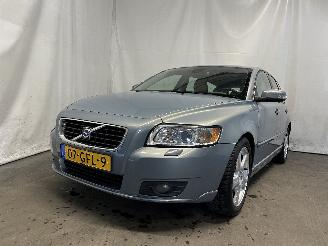 uszkodzony samochody osobowe Volvo V-50 V50 (MW) Combi 1.8 16V (B4184S11) [92kW]  (04-2004/12-2010) 2008/6