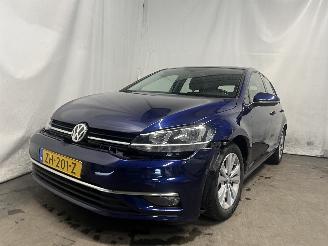 krockskadad bil auto Volkswagen Golf Golf VII (AUA) Hatchback 1.0 TSI 12V BlueMotion (DKRF) [85kW]  (05-201=
5/08-2020) 2019/6