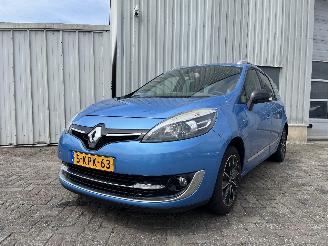 skadebil auto Renault Scenic Grand Scénic III (JZ) MPV 1.5 dCi 110 (K9K-657) [81kW]  (04-2009/09-=
2016) 2013/6