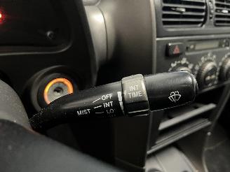 Lexus IS IS (E1) Sedan 200 2.0 24V (1G-FE) [114kW]  (04-1999/07-2005) picture 16