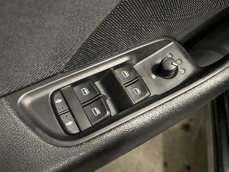 Audi A3 A3 Sportback (8VA/8VF) Hatchback 5-drs 1.6 TDI Ultra 16V (CRKB(Euro 5)=
) [81kW]  (09-2013/10-2020) picture 13