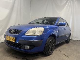 skadebil auto Kia Rio Rio II (DE) Hatchback 1.4 16V (G4EE) [71kW]  (03-2005/12-2011) 2005/9