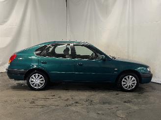 Toyota Corolla Corolla (EB/ZZ/WZ/CD) Liftback 1.6 16V VVT-i (3ZZFE) [81kW]  (02-2000/=
01-2002) picture 7