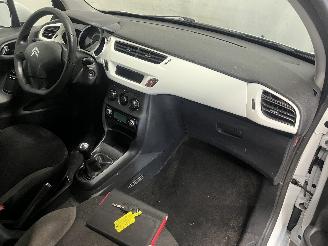 Citroën C3 C3 (SC) Hatchback 5-drs 1.4 HDi (DV4TD(8HZ)) [50kW]  (11-2009/10-2016)= picture 10