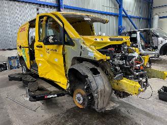 Mercedes  Vito (447.6) Van eVito 41/60/66 kWh (EM780.701) [85kW]  (03-2019/...) picture 2