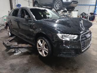 Audi A3 A3 Sportback (8VA/8VF) Hatchback 5-drs 1.6 TDI Ultra 16V (CXXB) [81kW]=
  (09-2013/10-2020) picture 2
