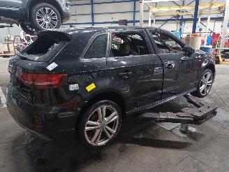 Audi A3 A3 Sportback (8VA/8VF) Hatchback 5-drs 1.6 TDI Ultra 16V (CXXB) [81kW]=
  (09-2013/10-2020) picture 3