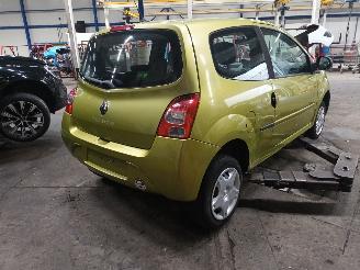 Renault Twingo Twingo II (CN) Hatchback 3-drs 1.2 (D7F-800(Euro 4)) [43kW]  (03-2007/=
09-2014) picture 3