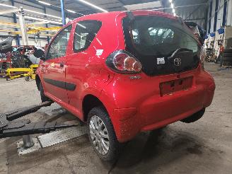 Toyota Aygo Aygo (B10) Hatchback 1.0 12V VVT-i (1KR-FE) [50kW]  (07-2005/05-2014) picture 4