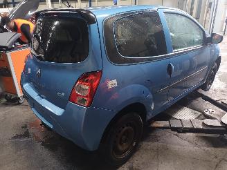 Renault Twingo Twingo II (CN) Hatchback 3-drs 1.5 dCi 90 FAP (K9K-820(K9K-P8)) [63kW]=
  (10-2010/09-2014) picture 3