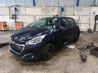 Vrakbiler auto Peugeot 208 208 I (CA/CC/CK/CL) Hatchback 1.2 Vti 12V PureTech 82 (EB2F(HMZ)) [60k=
W]  (03-2012/12-2019) 1980/1