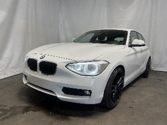 Voiture accidenté BMW 1-serie 1 serie (F20/21) Hatchback 118d 2.0 16V (N47-D20C) [105kW]  (06-2011/1=
2-2018) 2012/6