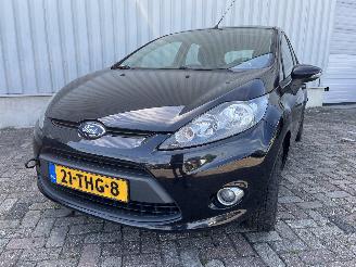 Damaged car Ford Fiesta Fiesta 6 (JA8) Hatchback 1.6 TDCi 95 (TZJB(Euro 5)) [70kW]  (02-2010/1=
2-2015) 2012/2