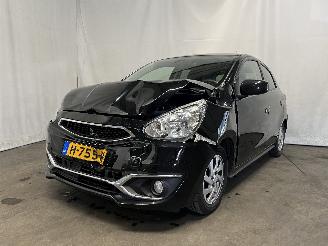 skadebil auto Mitsubishi Space-star Space Star (A0) Hatchback 1.0 12V (3A90(Euro 5)) [52kW]  (05-2012/...)= 2020/2