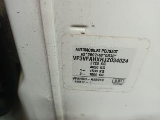 Peugeot Expert Expert (V1/VA/VB/VE/VF/VT/VY) Van 2.0 Blue HDi 150 16V (DW10FCD(AHX)) =
[110kW]  (04-2016/12-2022) picture 6