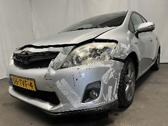 skadebil auto Toyota Auris Auris (E15) Hatchback 1.8 16V HSD Full Hybrid (2ZRFXE) [100kW]  (09-20=
10/09-2012) 2012/4
