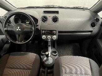 Mitsubishi Colt Colt (Z2/Z3) Hatchback 1.3 16V (4A90) [70kW]  (06-2004/06-2012) picture 10