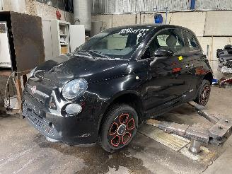 Vrakbiler auto Fiat 500 500 (312) Hatchback Electric (E99) [83kW]  (09-2012/...) 2014/3