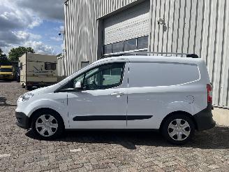 Ford Transit Transit Courier Van 1.5 TDCi 75 (UGCA) [55kW]  (02-2014/12-2023) picture 4