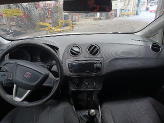 Seat Ibiza Ibiza ST (6J8) Combi 1.2 TDI Ecomotive (CFWA) [55kW]  (04-2010/05-2015=
) picture 5