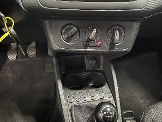 Seat Ibiza Ibiza IV (6J5) Hatchback 5-drs 1.2 TSI (CBZB) [77kW]  (09-2010/03-2012=
) picture 11