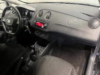 Seat Ibiza Ibiza IV (6J5) Hatchback 5-drs 1.2 TSI (CBZB) [77kW]  (09-2010/03-2012=
) picture 8
