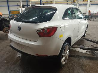 Seat Ibiza Ibiza III (6L1) Hatchback 1.4 16V 85 (BXW) [63kW]  (05-2006/05-2008) picture 3
