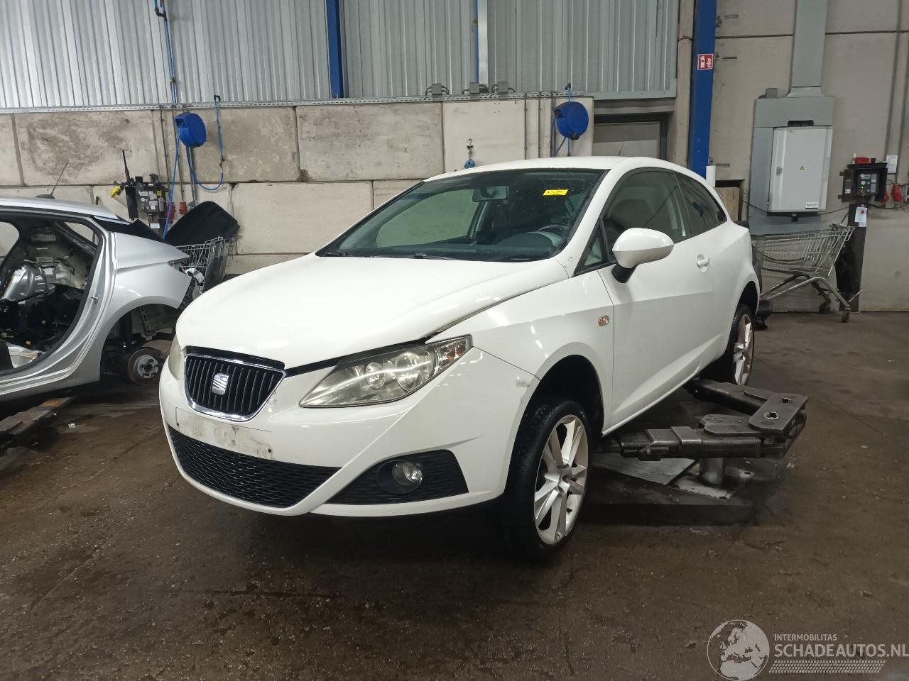 Seat Ibiza Ibiza III (6L1) Hatchback 1.4 16V 85 (BXW) [63kW]  (05-2006/05-2008)