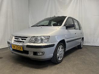 damaged passenger cars Hyundai Matrix Matrix Hatchback 1.8 16V (G4GB) [90kW]  (06-2001/04-2010) 2002/10