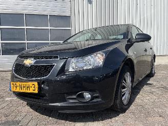 Vaurioauto  passenger cars Daewoo Cruze Cruze (300) Sedan 1.8 16V VVT (F18D4(Euro 5)) [104kW]  (05-2009/12-201=
5) 2010/9