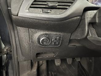 Opel Corsa Corsa E Hatchback 1.0 SIDI Turbo 12V (B10XFT(Euro 6)) [66kW]  (09-2014=
/12-2019) picture 20