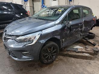 Uttjänta bilar auto Renault Clio Clio V (RJAB) Hatchback 5-drs 1.0 TCe 100 12V (H4D-450(H4D-B4)) [74kW]=
  (06-2019/...) 2020/12