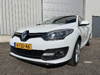 Damaged car Renault Mégane Megane III Grandtour (KZ) Combi 5-drs 1.2 16V TCE 115 (H5F-400(H5F-A4)=
) [85kW]  (03-2012/02-2016) 2014/2