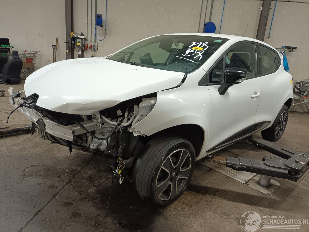 Renault Clio Clio IV (5R) Hatchback 5-drs 0.9 Energy TCE 90 12V (H4B-400(H4B-A4)) [=
66kW]  (11-2012/08-2021)