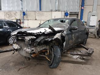 Auto da rottamare Mercedes C-klasse C (W205) Sedan C-220d 2.0 Turbo 16V (OM654.920) [110kW]  (05-2018/11-2=
018) 2018/9