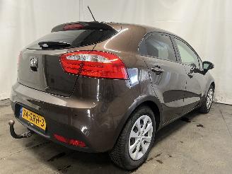 Kia Rio Rio III (UB) Hatchback 1.2 CVVT 16V (G4LA5) [63kW]  (09-2011/12-2017) picture 6