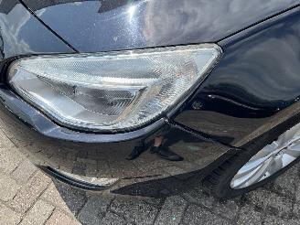 Opel Astra Astra J (PC6/PD6/PE6/PF6) Hatchback 5-drs 1.6 16V (A16XER(Euro 5)) [85=
kW]  (12-2009/10-2015) picture 12