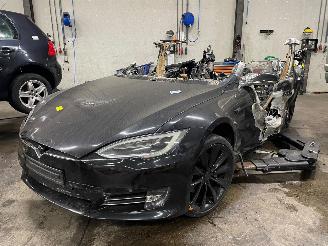 Dezmembrări autoturisme Tesla Model S Model S Liftback 100D AWD (L2S) [310kW]  (06-2017/04-2026) 2017/10