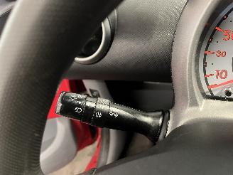 Peugeot 107 107 Hatchback 1.0 12V (384F(1KR)) [50kW]  (06-2005/05-2014) picture 22