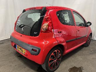 Peugeot 107 107 Hatchback 1.0 12V (384F(1KR)) [50kW]  (06-2005/05-2014) picture 6