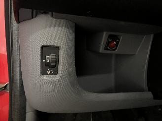 Peugeot 107 107 Hatchback 1.0 12V (384F(1KR)) [50kW]  (06-2005/05-2014) picture 23