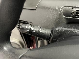 Nissan X-Trail X-Trail (T30) SUV 2.2 dCi 16V 4x2 (YD22ETi) [100kW]  (12-2003/01-2013)= picture 24
